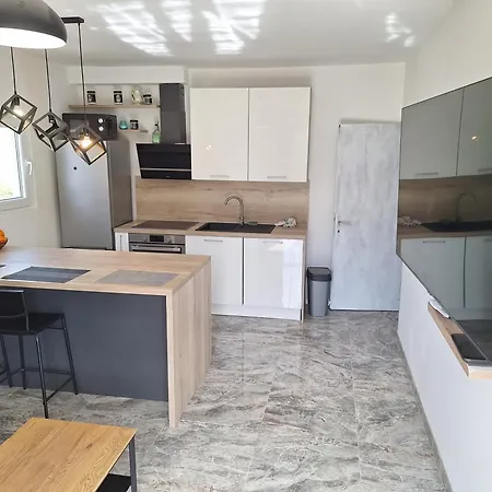 Apartman Vrisna *