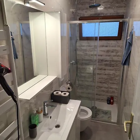 Apartament Apartman Vrisna